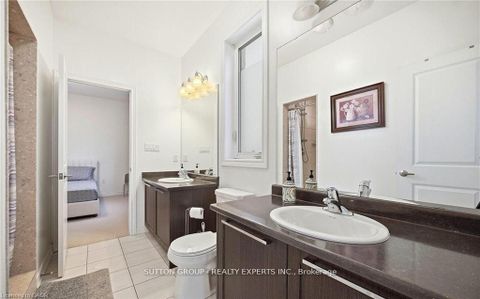Photo 31 at 146 Beaconsfield Drive, Kleinburg, Vaughan