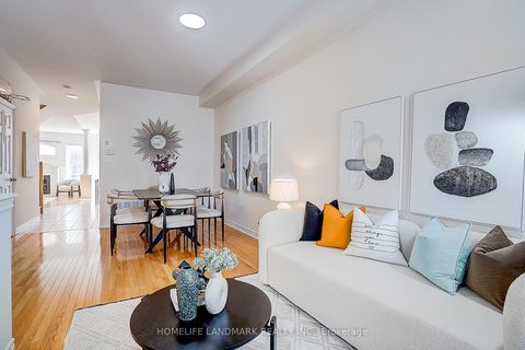 Photo 4 at 11 Chao Crescent, Oak Ridges, Richmond Hill