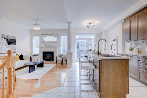 Photo 7 at 11 Chao Crescent, Oak Ridges, Richmond Hill