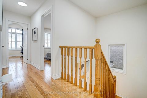 Photo 21 at 11 Chao Crescent, Oak Ridges, Richmond Hill