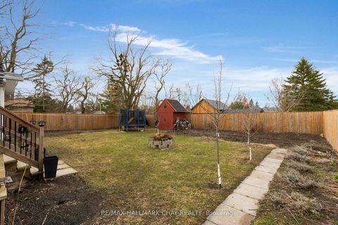 Photo 3 at 232 Superior Street, Stayner, Clearview