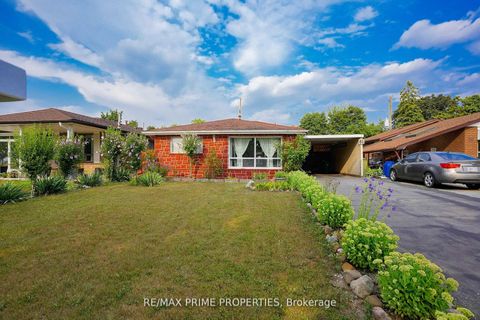 Photo 1 at 81 Silverstone Drive, Jamestown, Toronto