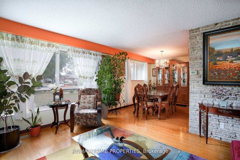 Photo 13 at 81 Silverstone Drive, Jamestown, Toronto