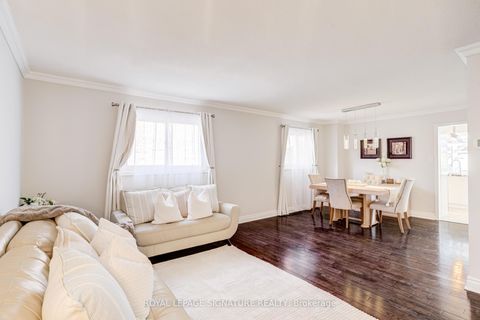 Photo 5 at 5 Longhouse Street, East Woodbridge, Vaughan