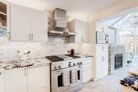 Photo 9 at 5 Longhouse Street, East Woodbridge, Vaughan