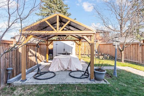 Photo 34 at 5 Longhouse Street, East Woodbridge, Vaughan