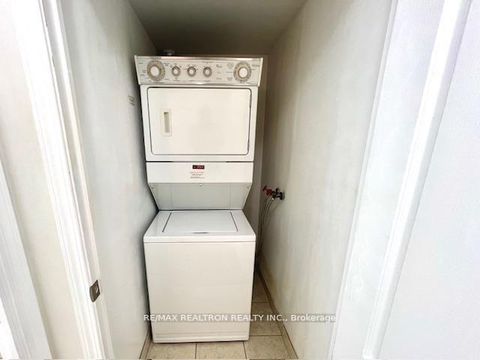 Photo 14 at 726 - 3650 Kingston Road, Scarborough Village, Toronto