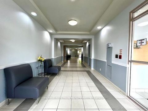 Photo 16 at 726 - 3650 Kingston Road, Scarborough Village, Toronto