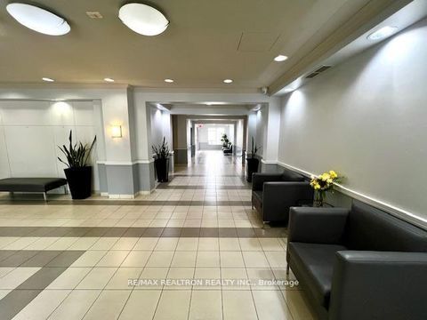 Photo 18 at 726 - 3650 Kingston Road, Scarborough Village, Toronto