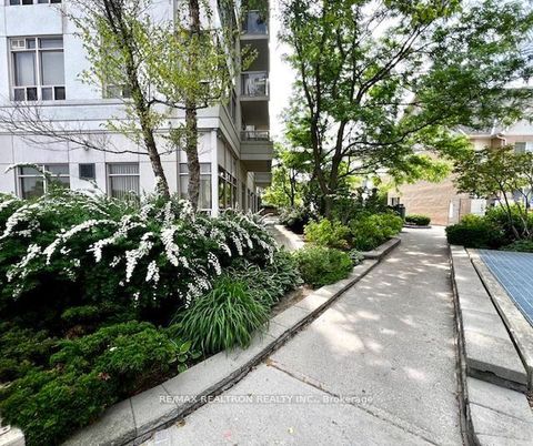 Photo 19 at 726 - 3650 Kingston Road, Scarborough Village, Toronto