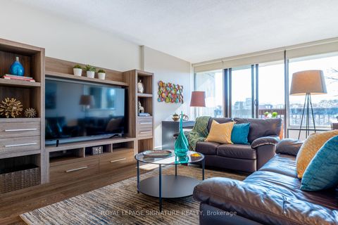 Photo 25 at 404 - 30 Fashion Roseway, Willowdale East, Toronto