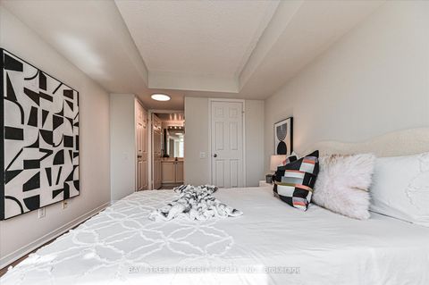 Photo 15 at 1909 - 33 Empress Avenue, Willowdale East, Toronto