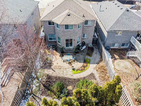 Photo 10 at 25 Muir Drive, Ardagh, Barrie