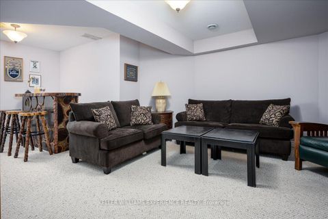 Photo 45 at 25 Muir Drive, Ardagh, Barrie