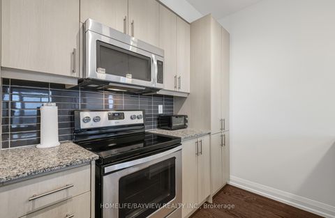 Photo 9 at 708 - 85 The Donway W, Don Mills, Toronto