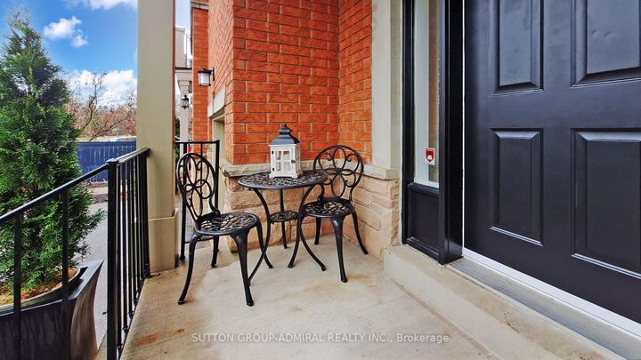 Photo 5 at 36 Helen Street, East Woodbridge, Vaughan