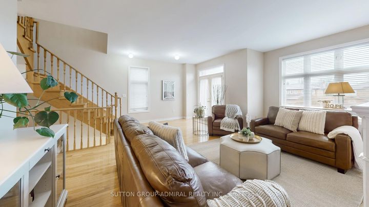 Photo 6 at 36 Helen Street, East Woodbridge, Vaughan