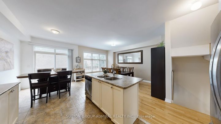 Photo 13 at 36 Helen Street, East Woodbridge, Vaughan