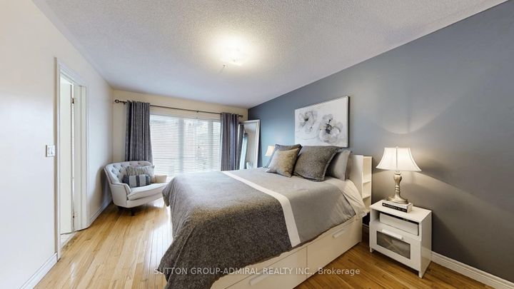 Photo 18 at 36 Helen Street, East Woodbridge, Vaughan