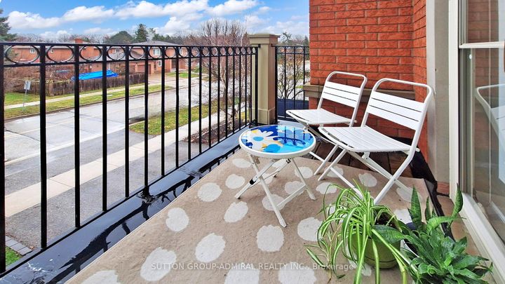 Photo 25 at 36 Helen Street, East Woodbridge, Vaughan