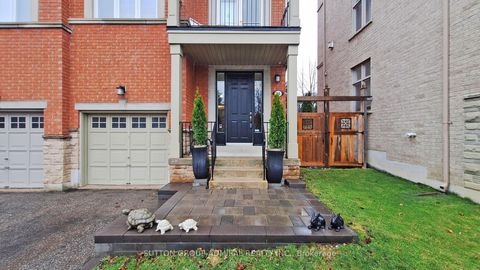 Photo 3 at 36 Helen Street, East Woodbridge, Vaughan