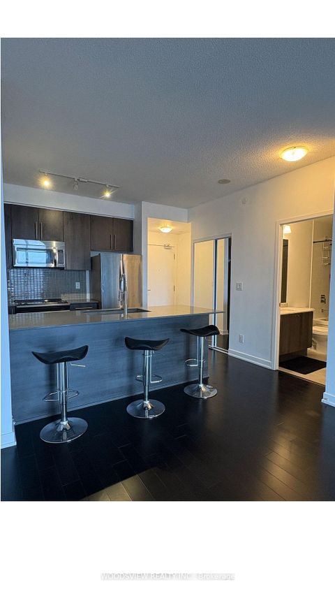 Photo 5 at 3403 - 510 Curran Place, City Centre, Mississauga