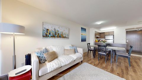 Photo 6 at 702 - 35 Hollywood Avenue, Willowdale East, Toronto