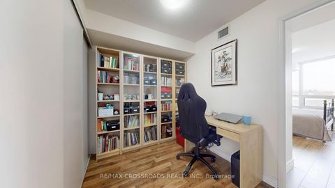 Photo 12 at 702 - 35 Hollywood Avenue, Willowdale East, Toronto