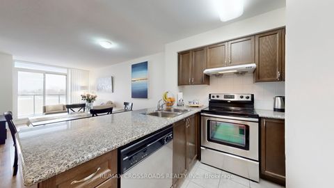 Photo 17 at 702 - 35 Hollywood Avenue, Willowdale East, Toronto