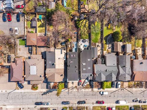 Photo 3 at 75 Falcon Street, Mount Pleasant East, Toronto