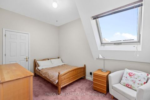 Photo 12 at 75 Falcon Street, Mount Pleasant East, Toronto