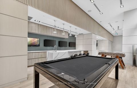 Photo 27 at 212 - 223 St Clair Avenue W, Casa Loma, Toronto