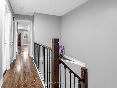 Photo 16 at 479 Greig Circle, College Manor, Newmarket