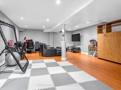 Photo 26 at 479 Greig Circle, College Manor, Newmarket