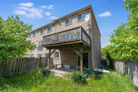 Photo 18 at 28 Seminoff Street, Birchmount, Toronto