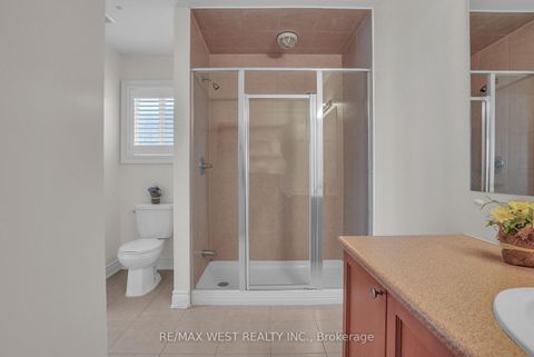 Photo 13 at 146 Sandringham Drive, Shore, Barrie