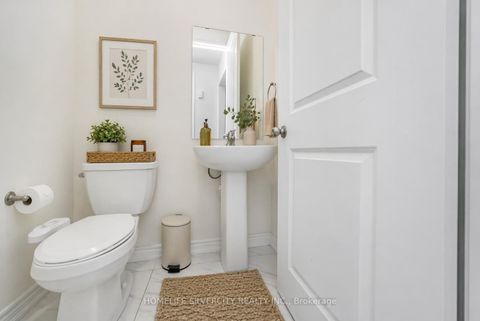 Photo 5 at 31 Canard Drive, Kleinburg, Vaughan