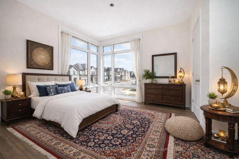 Photo 34 at 31 Canard Drive, Kleinburg, Vaughan