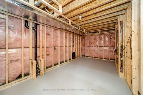 Photo 39 at 31 Canard Drive, Kleinburg, Vaughan