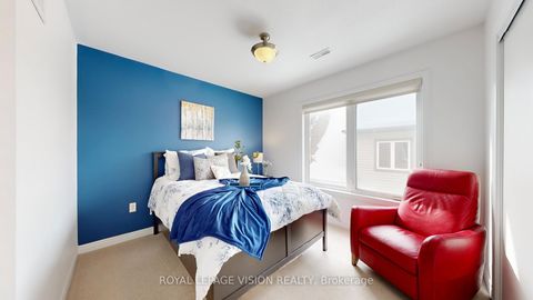 Photo 18 at 32 Zezel Way, Dorset Park, Toronto