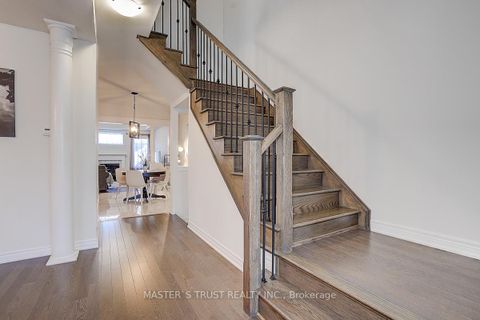 Photo 20 at 242 Paradelle Drive, Oak Ridges Lake Wilcox, Richmond Hill