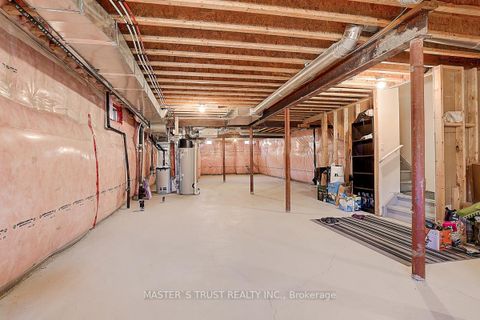 Photo 33 at 242 Paradelle Drive, Oak Ridges Lake Wilcox, Richmond Hill