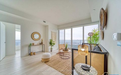 Photo 5 at 2511 - 115 Mcmahon Drive, Bayview Village, Toronto