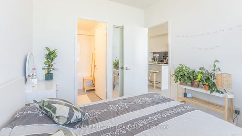 Photo 11 at 818 - 8868 Yonge Street, South Richvale, Richmond Hill