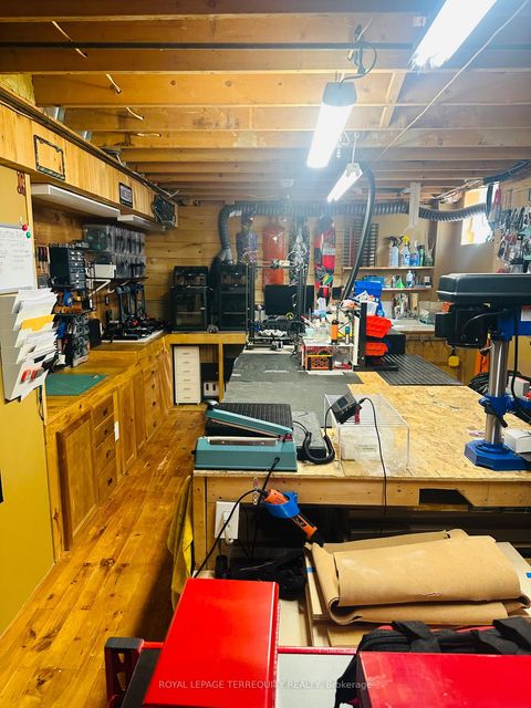 Photo 12 at 35 Raquel Street, Painswick South, Barrie