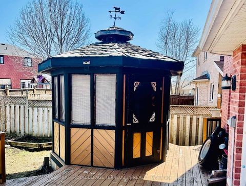 Photo 13 at 35 Raquel Street, Painswick South, Barrie