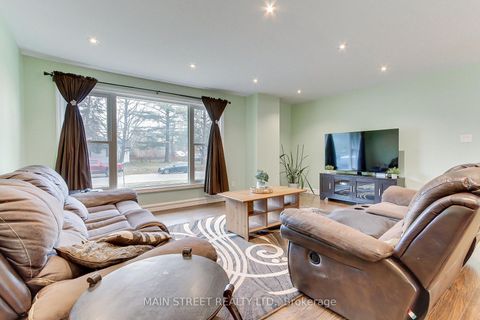 Photo 6 at 52 Maple Avenue, Sutton & Jackson's Point, Georgina