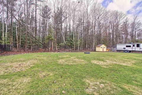 Photo 15 at 52 Maple Avenue, Sutton & Jackson's Point, Georgina