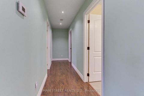 Photo 16 at 52 Maple Avenue, Sutton & Jackson's Point, Georgina