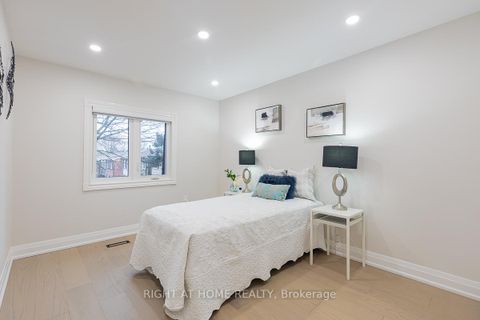 Photo 9 at 176 - 160 Palmdale Drive, Sullivan, Toronto